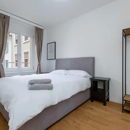 Kaya 3b - Downtown 2br Deluxe Zürich